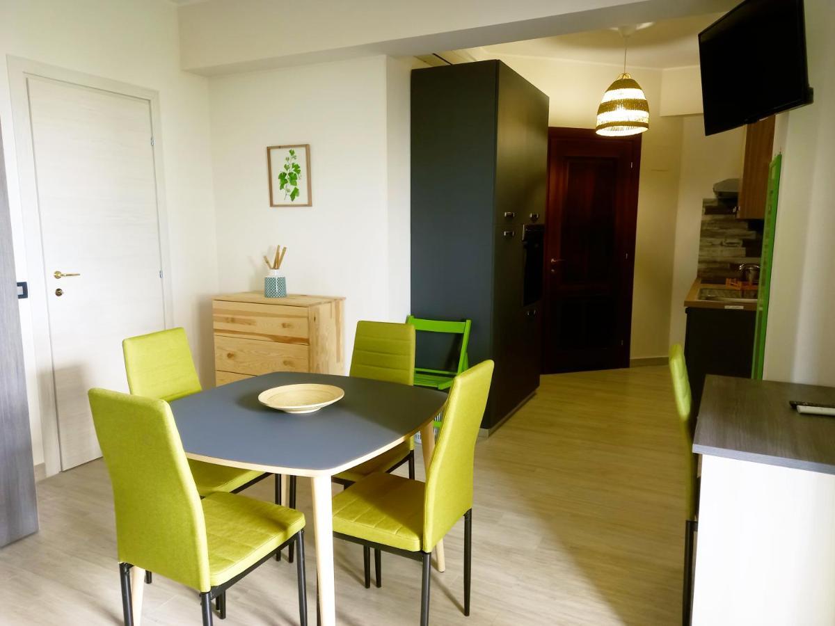 Villa I Minnulareddi Giardini Naxos Eksteriør bilde