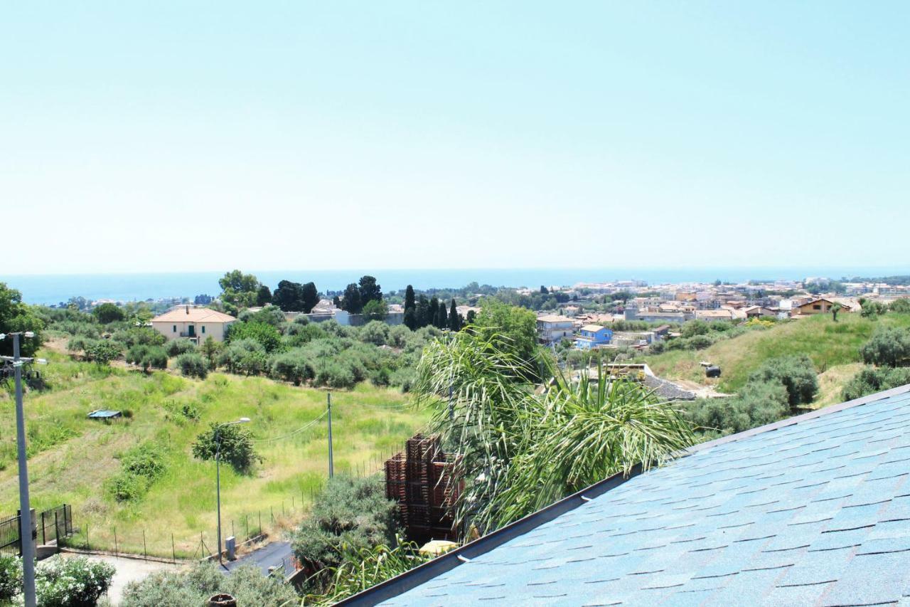 Villa I Minnulareddi Giardini Naxos Eksteriør bilde