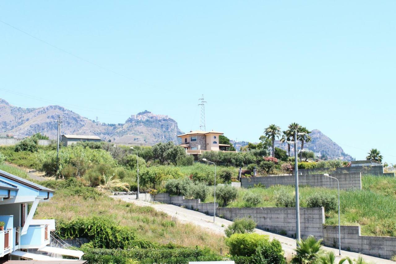 Villa I Minnulareddi Giardini Naxos Eksteriør bilde